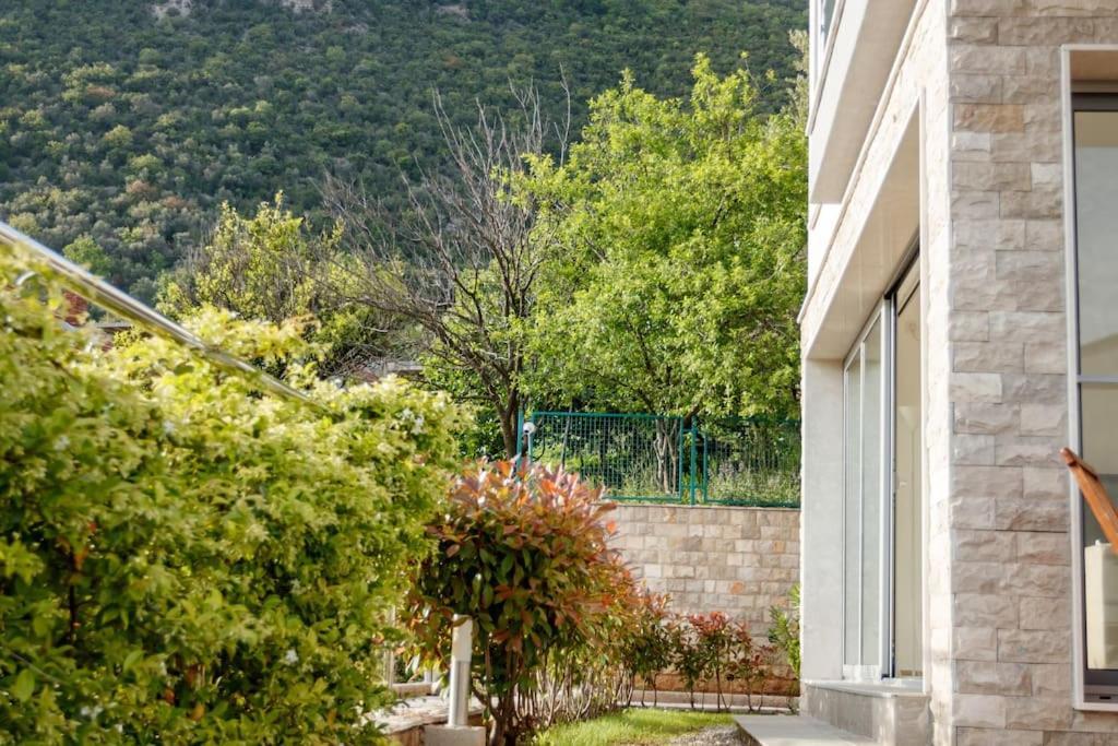 Acacia Hill Apartments Herceg Novi Exterior photo